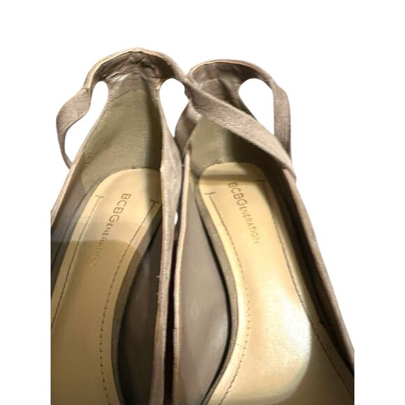 BCBGeneration Beige Taupe Suede Ellah Pumps Tie Wrap High Heels Stilettos Size 8 - Picture 13 of 16